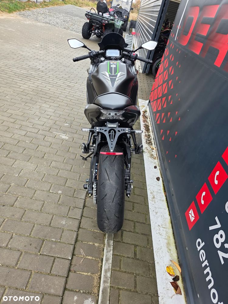 Kawasaki Ninja - 19