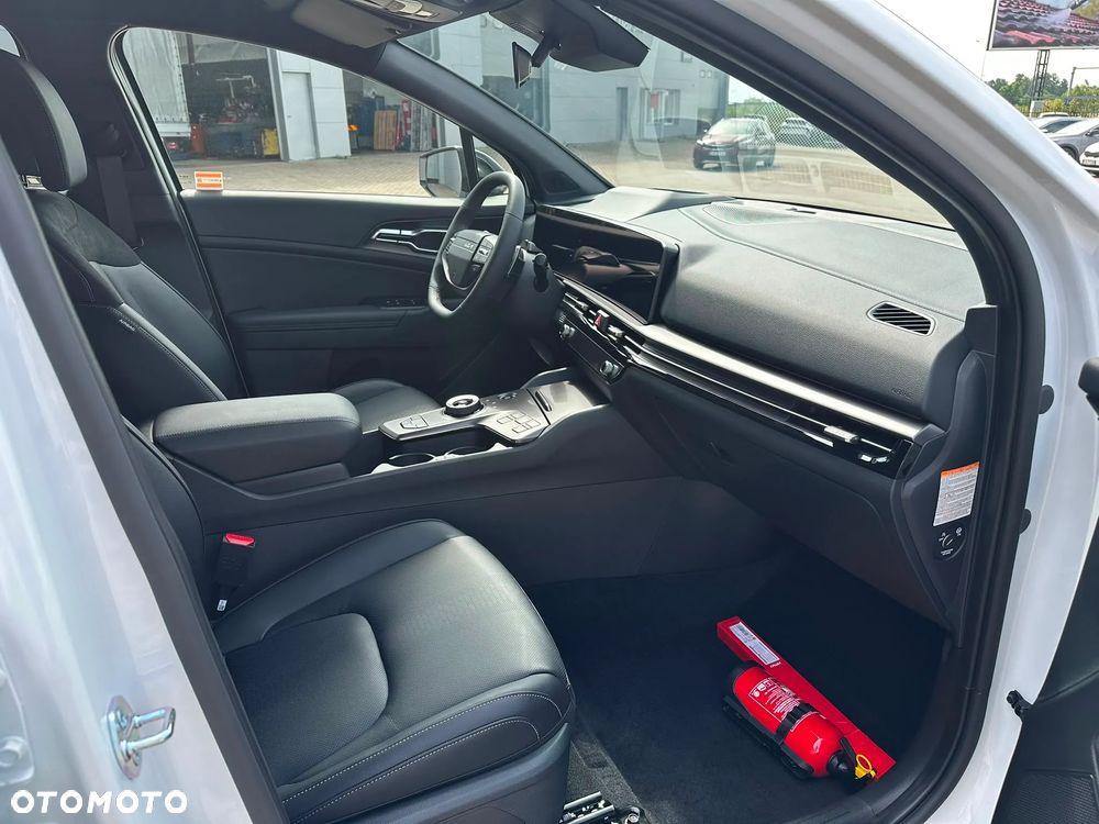 Kia Sportage - 16