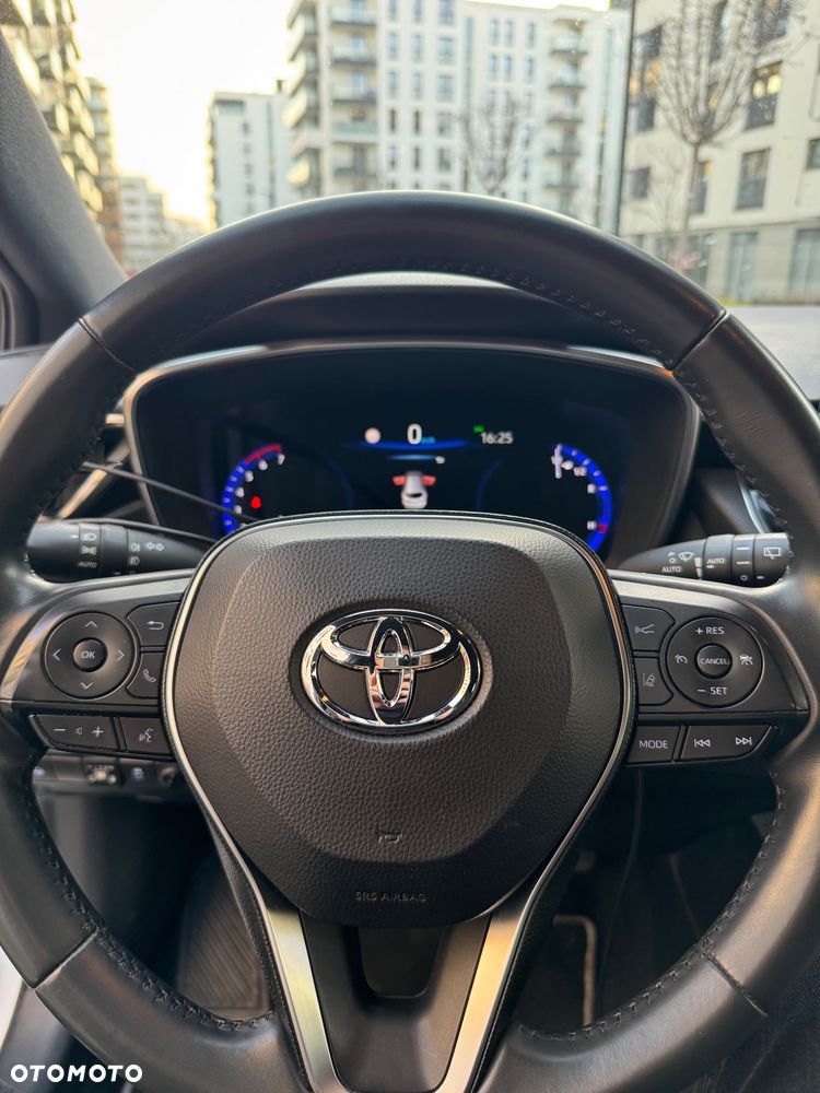 Toyota Corolla - 23
