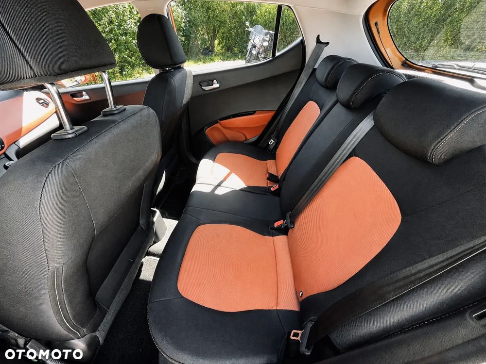 Hyundai i10 - 21