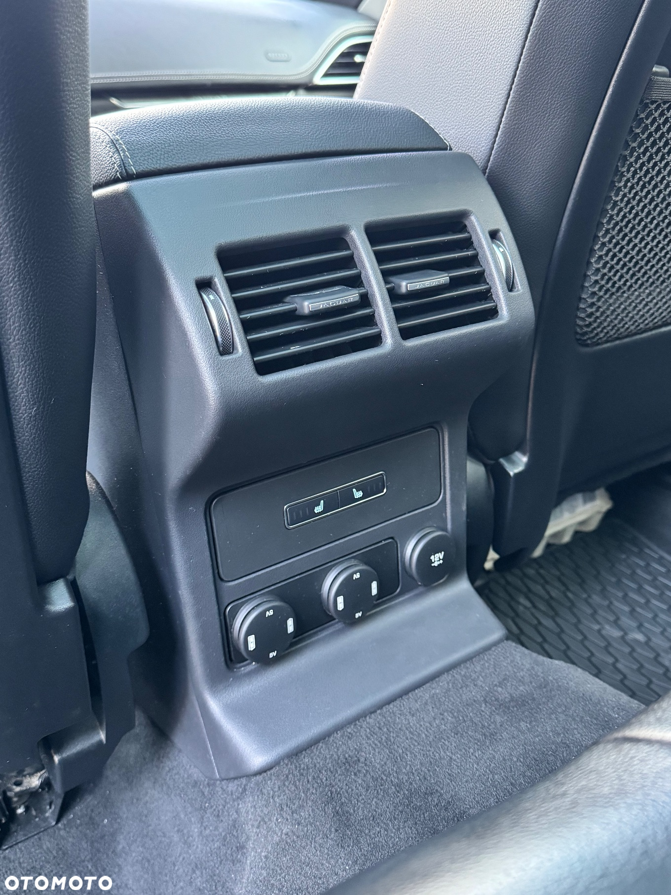 Jaguar F-Pace 3.0 V6 AWD S - 14