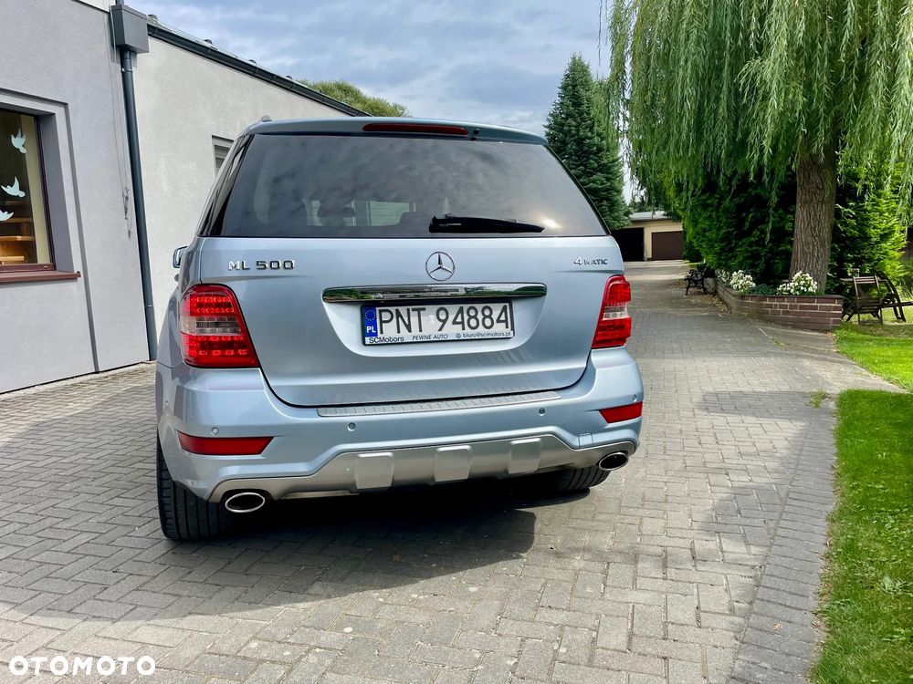 Mercedes-Benz ML - 8