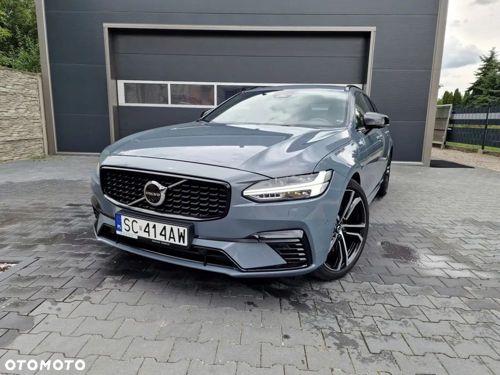 Volvo V90 T8 AWD Plug-In Hybrid R-Design - 2