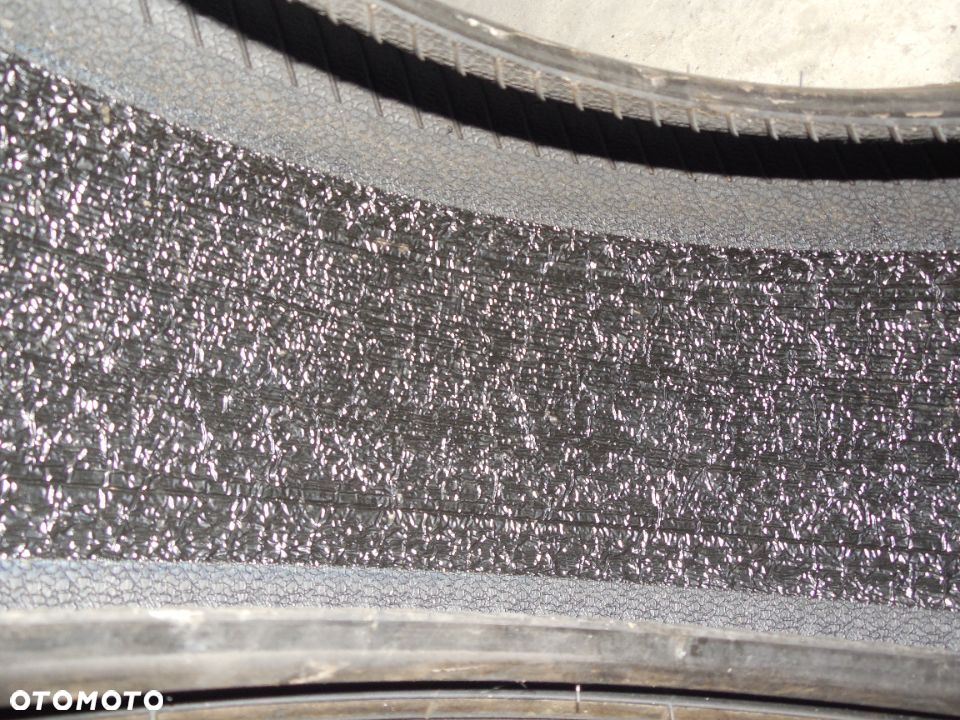 OPONY 215/55R17 PIRELLI CINTURATO P7 SEAL DOT 2420 8MM - 4