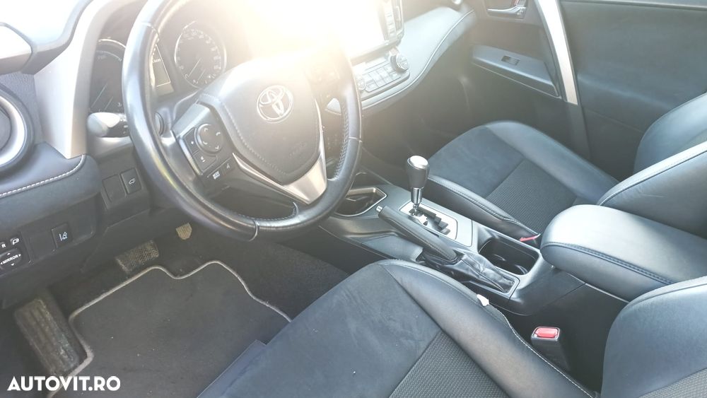 Toyota RAV4 2.0 4x4 Automatik - 4