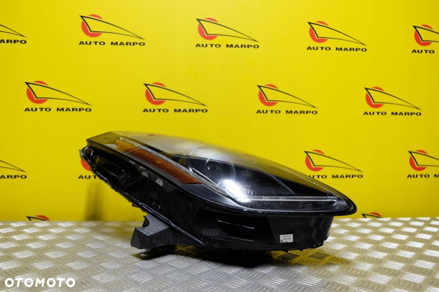 JAGUAR F-TYPE X152 2013- REFLEKTOR LAMPA XENON PRAWA CZARNA USA - 2