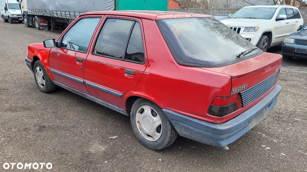 Peugeot 309 GRD 1.9d na części - 4