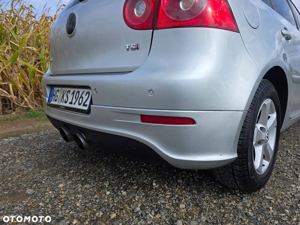 Volkswagen Golf - 5