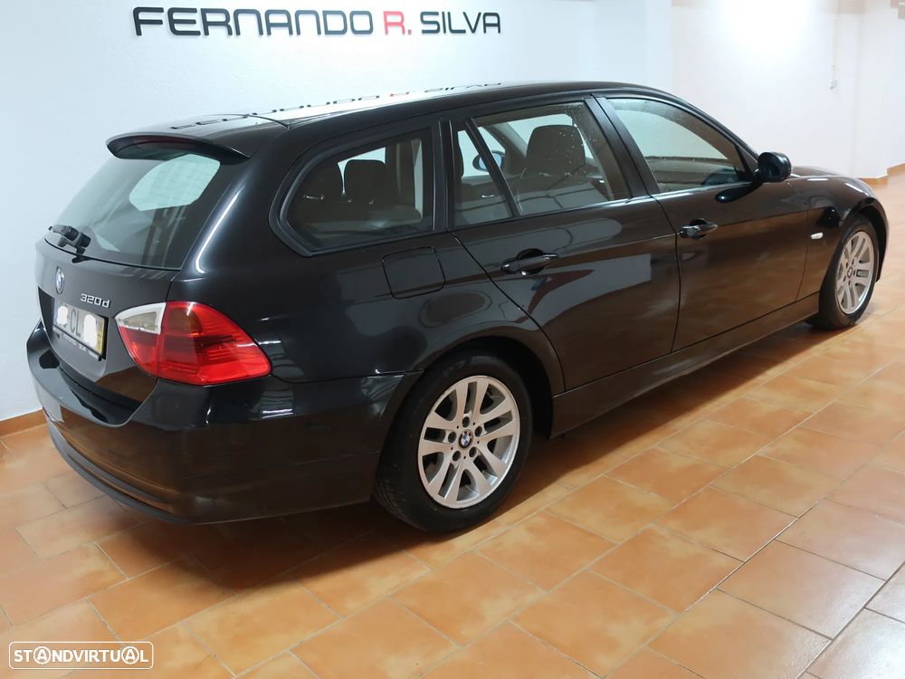 BMW 320 d - 23