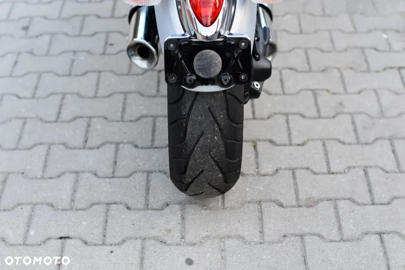 BMW R - 18