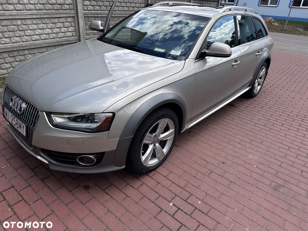 Audi A4 Allroad - 1