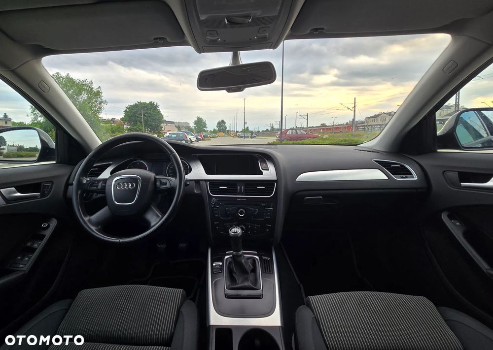 Audi A4 Avant - 12
