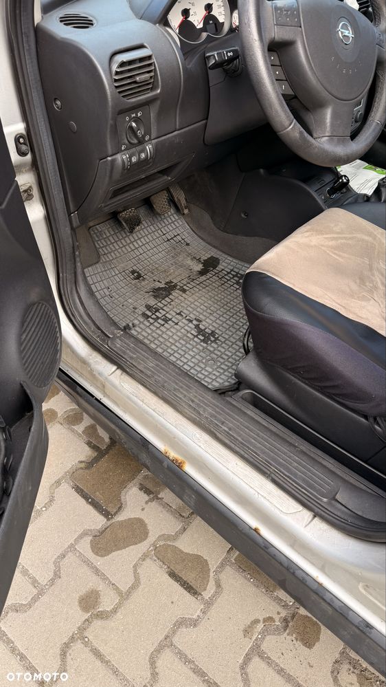 Opel Corsa - 7