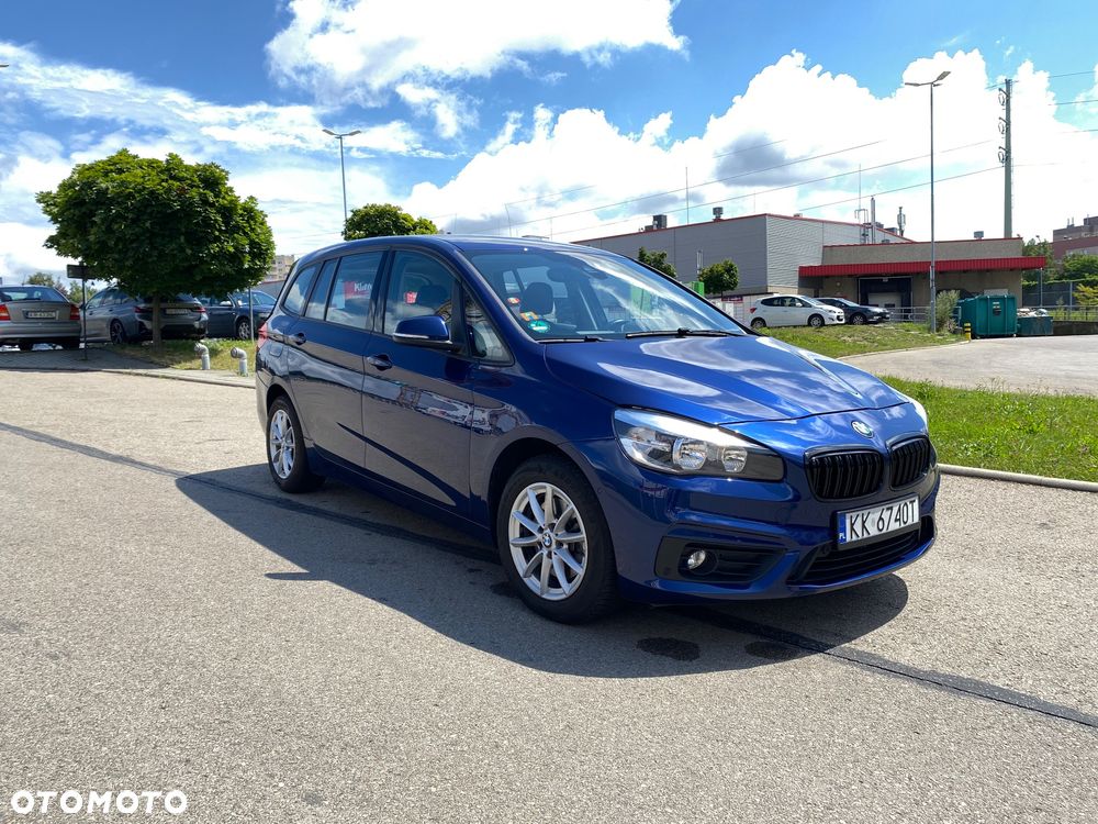 BMW Seria 2 218i - 3