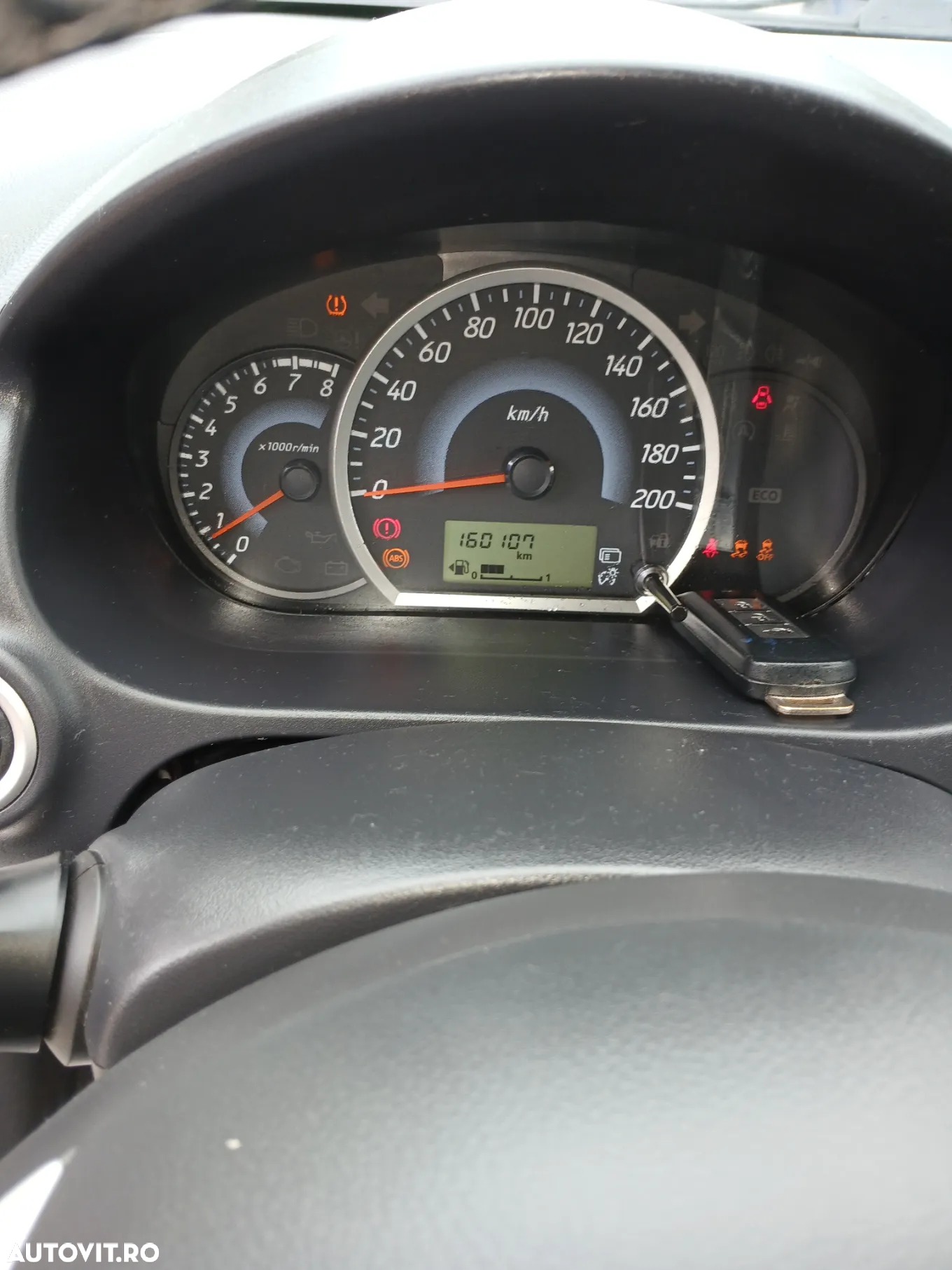 Mitsubishi Mirage - 9