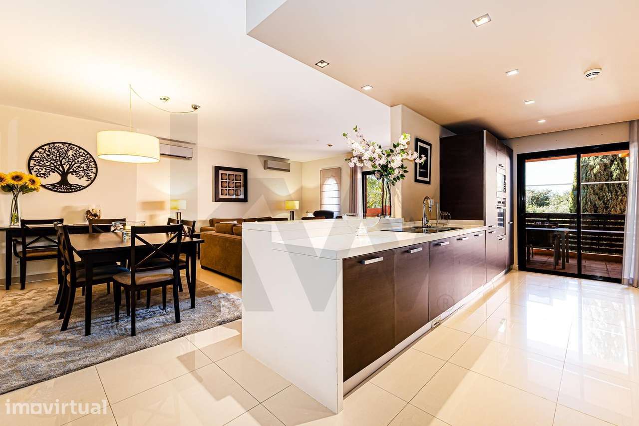 Apartamento T2+1 Duplex no Amendoeira Golf Resort - Grande imagem: 3/24