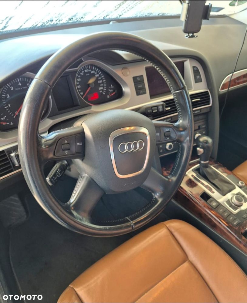 Audi A6 Avant 2.4 multitronic - 13