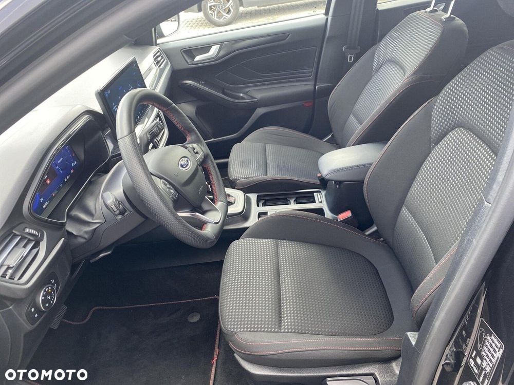 Ford Focus - 12