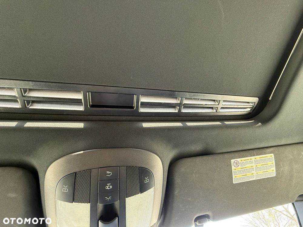 Mercedes-Benz ML 320 CDI 4Matic 7G-TRONIC Edition 10 - 24