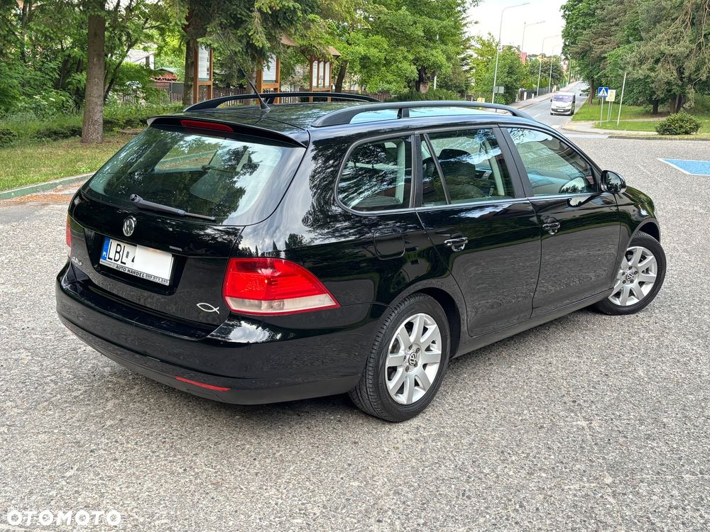 Volkswagen Golf - 20