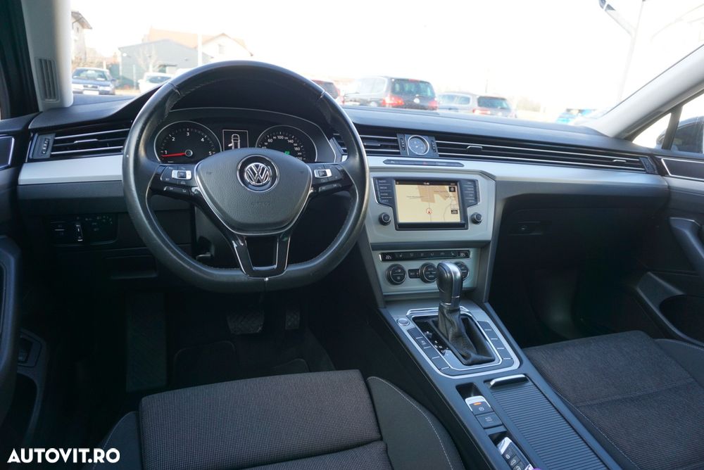 Volkswagen Passat 2.0 TDI DSG (BlueMotion Technology) Comfortline - 20