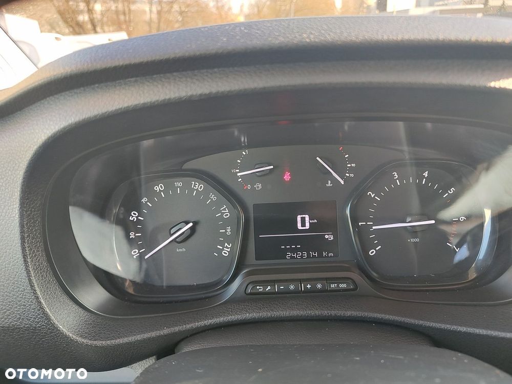 Peugeot Expert - 10