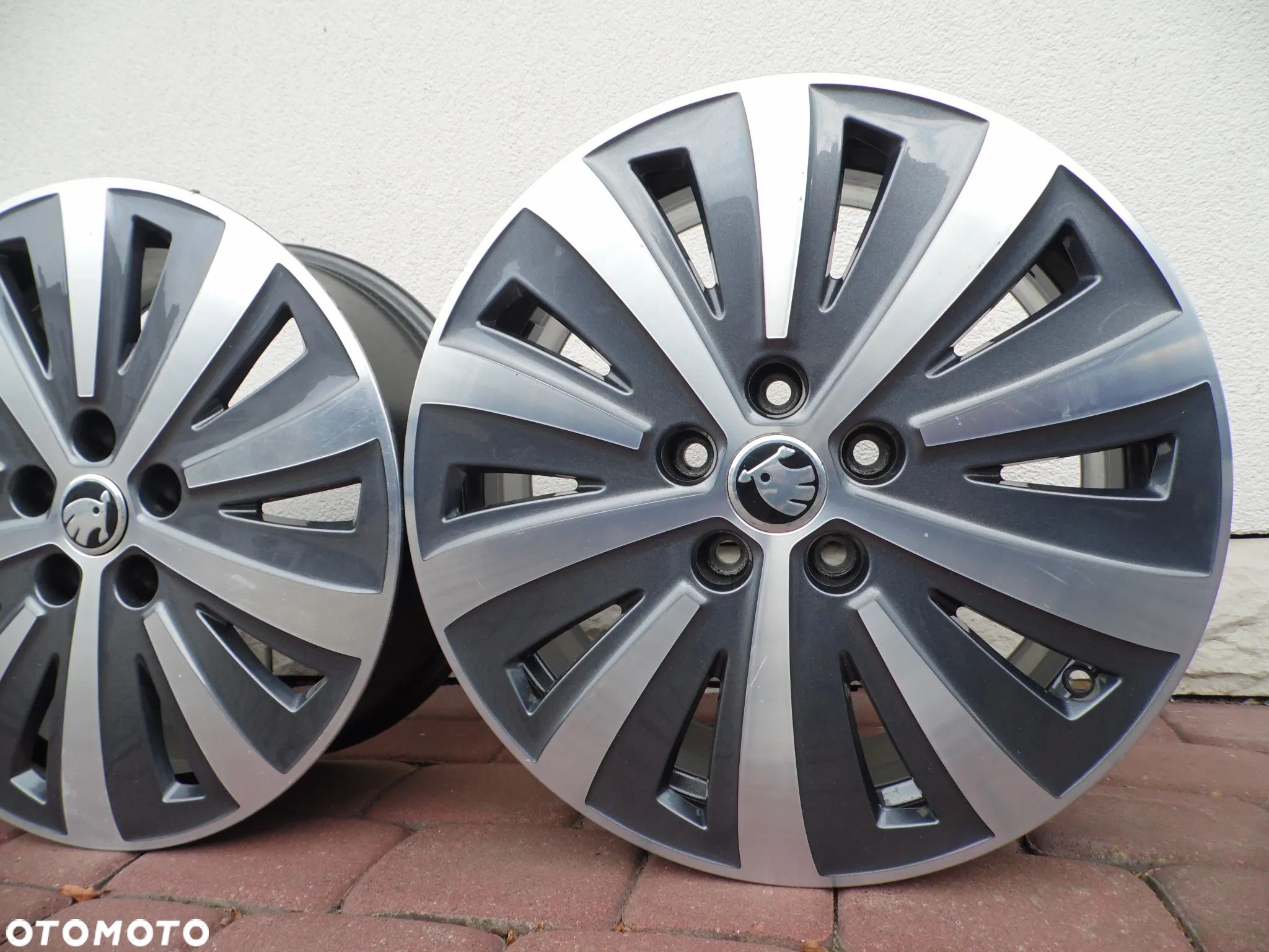 Felgi 17'' 5x112 Skoda 3V0 Superb Octavia Yeti Karoq Kodiaq - 1