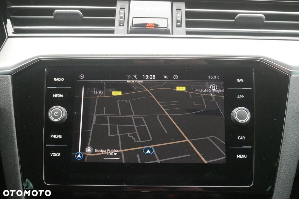 Volkswagen Passat 2.0 TSI Business DSG - 21