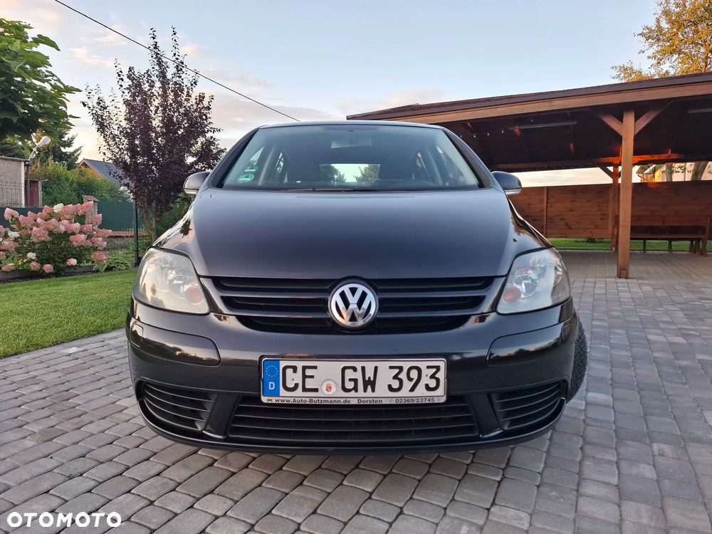 Volkswagen Golf Plus - 16