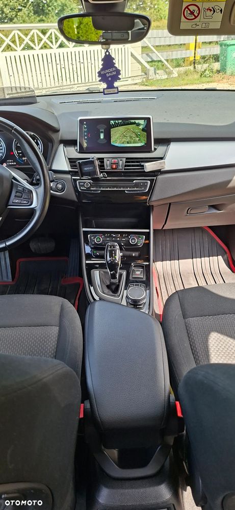 BMW Seria 2 218d xDrive Advantage - 12
