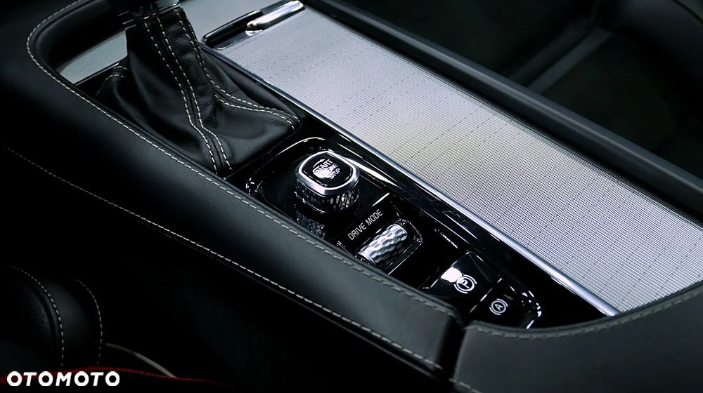 Volvo S90 B4 B R-Design - 23