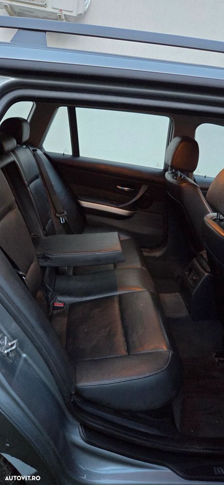 BMW Seria 3 318d - 11