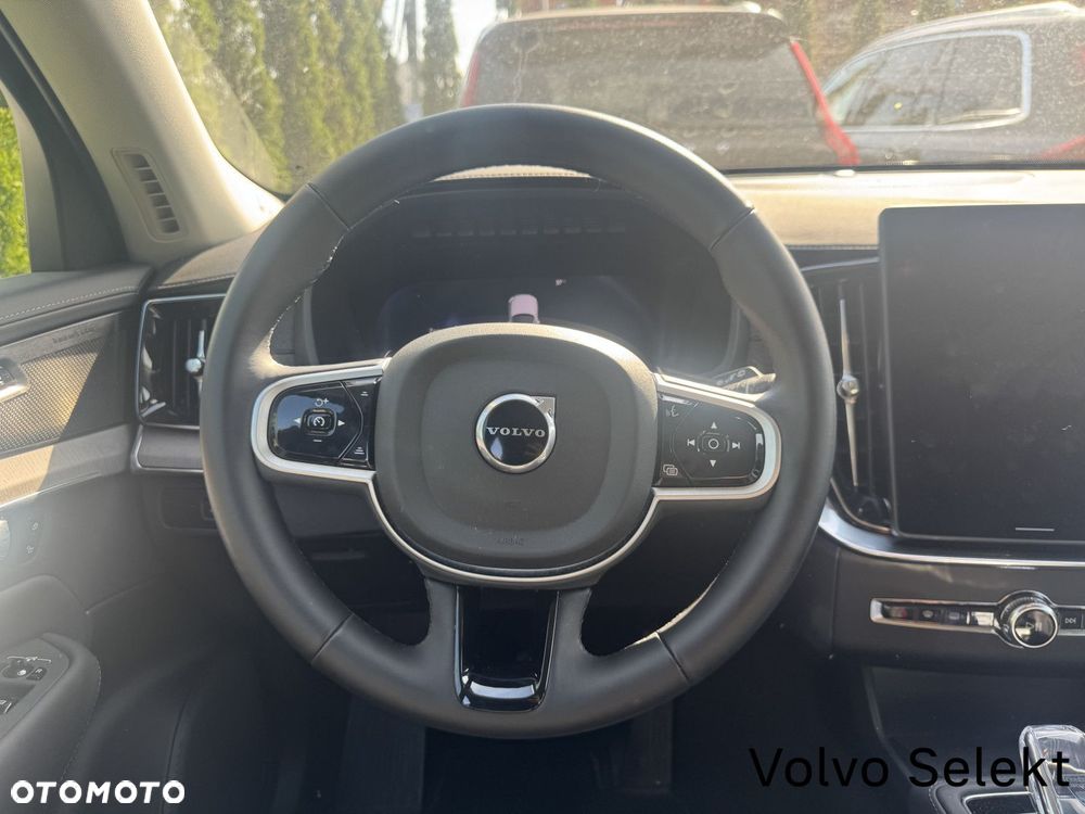 Volvo XC 90 - 32