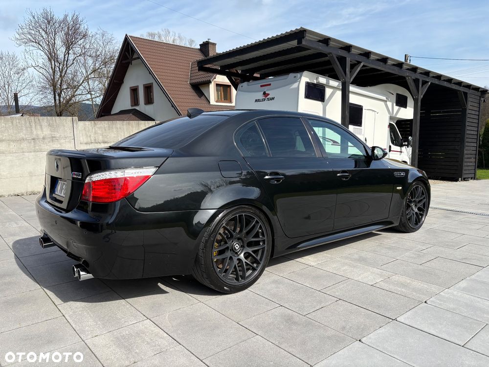BMW M5 Standard - 2
