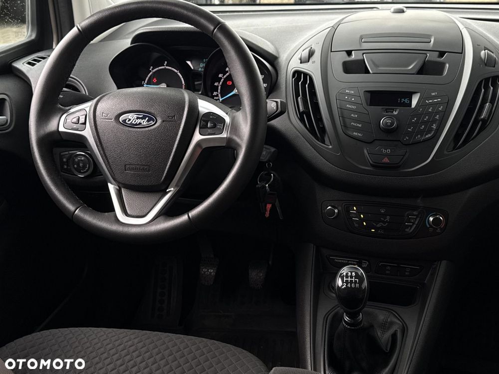 Ford Tourneo Courier 1.5 TDCi Trend - 13
