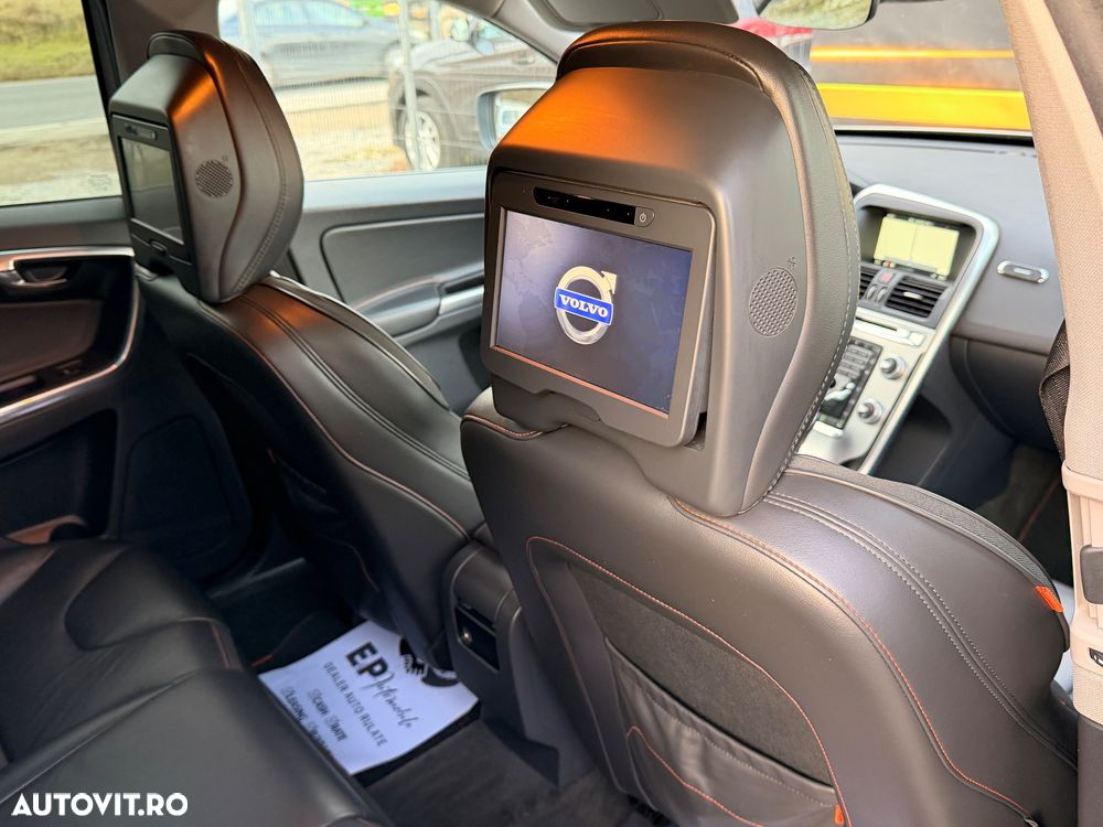 Volvo XC 60 D4 Ocean Race - 14