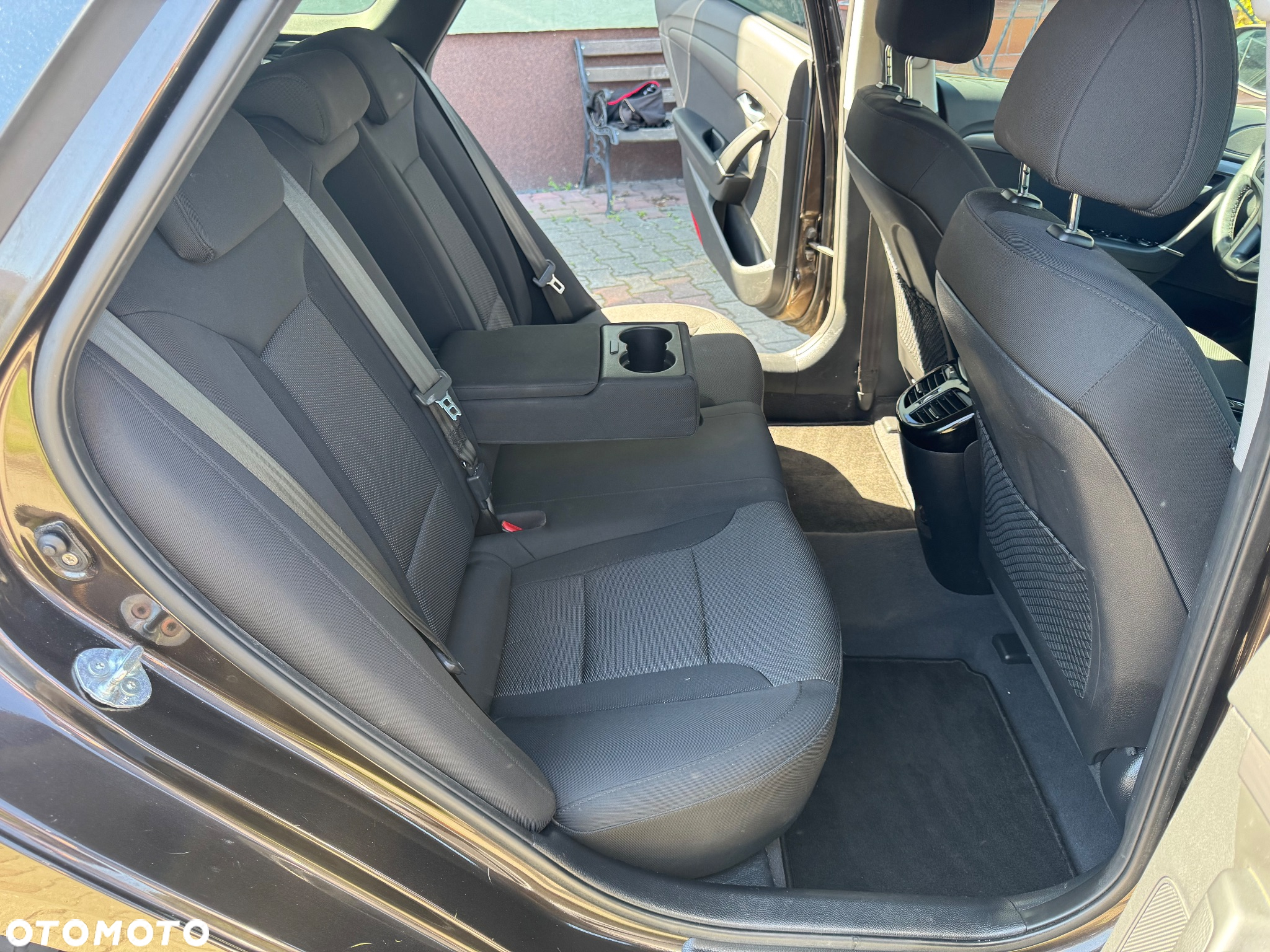 Hyundai i40 Kombi blue 1.6 Space - 25