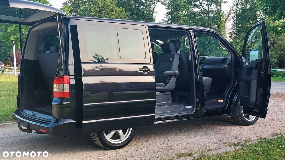 Volkswagen Multivan - 4