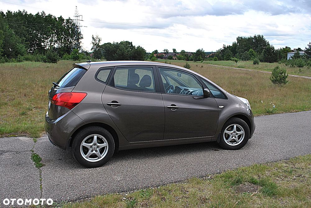 Kia Venga 1.4 CVVT Business Line - 6
