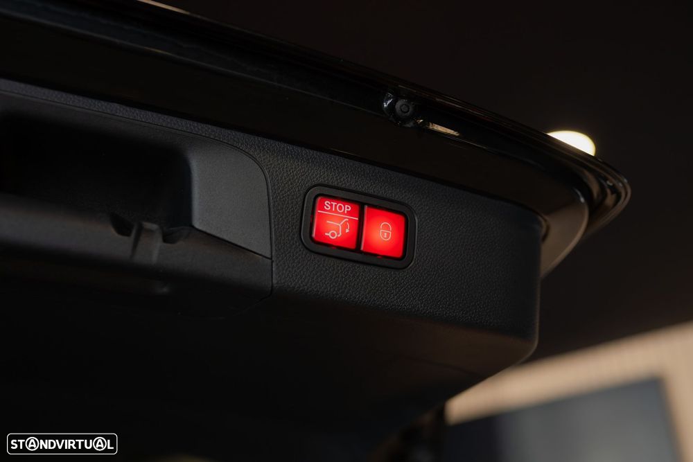 Mercedes-Benz GLC 300 de 4Matic 9G-TRONIC AMG Line - 16