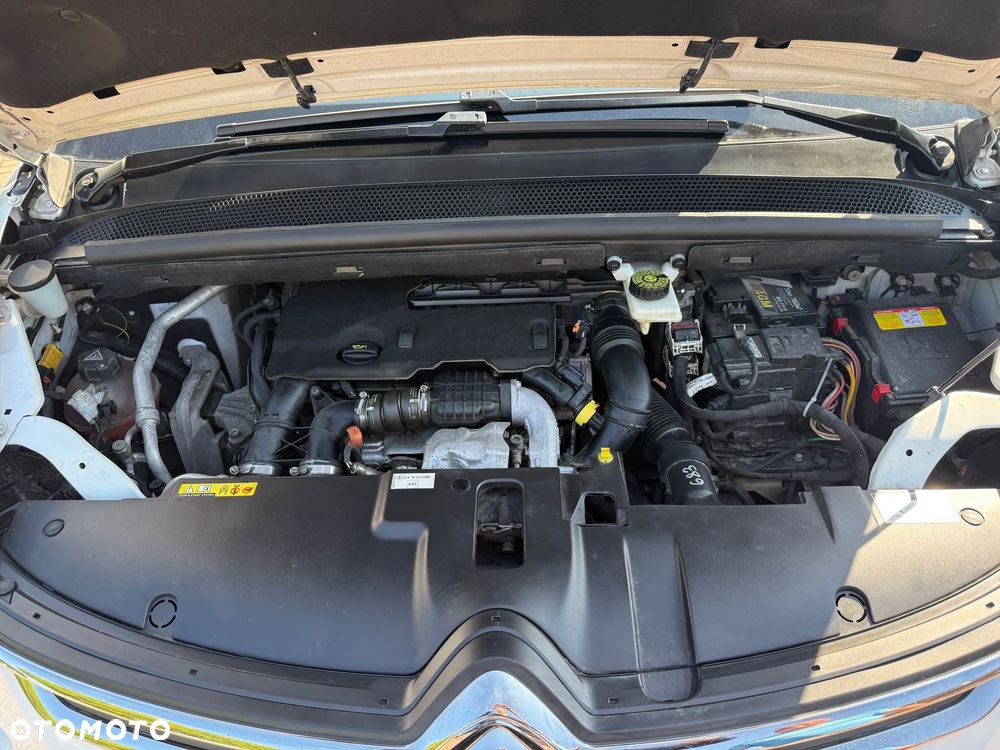 Citroën C4 Picasso 1.6 e-HDi Exclusive ETG6 - 16