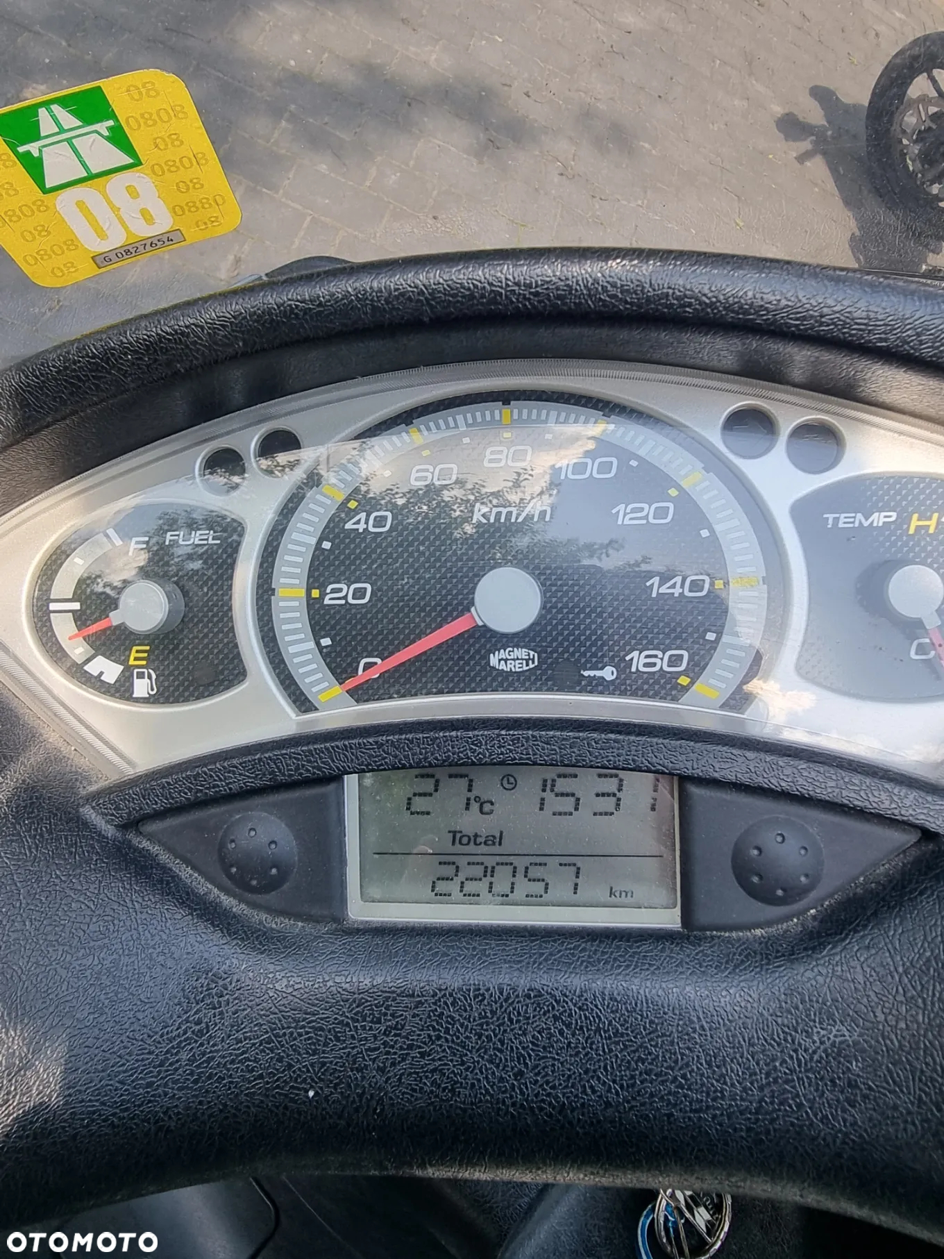 Yamaha X-max - 9