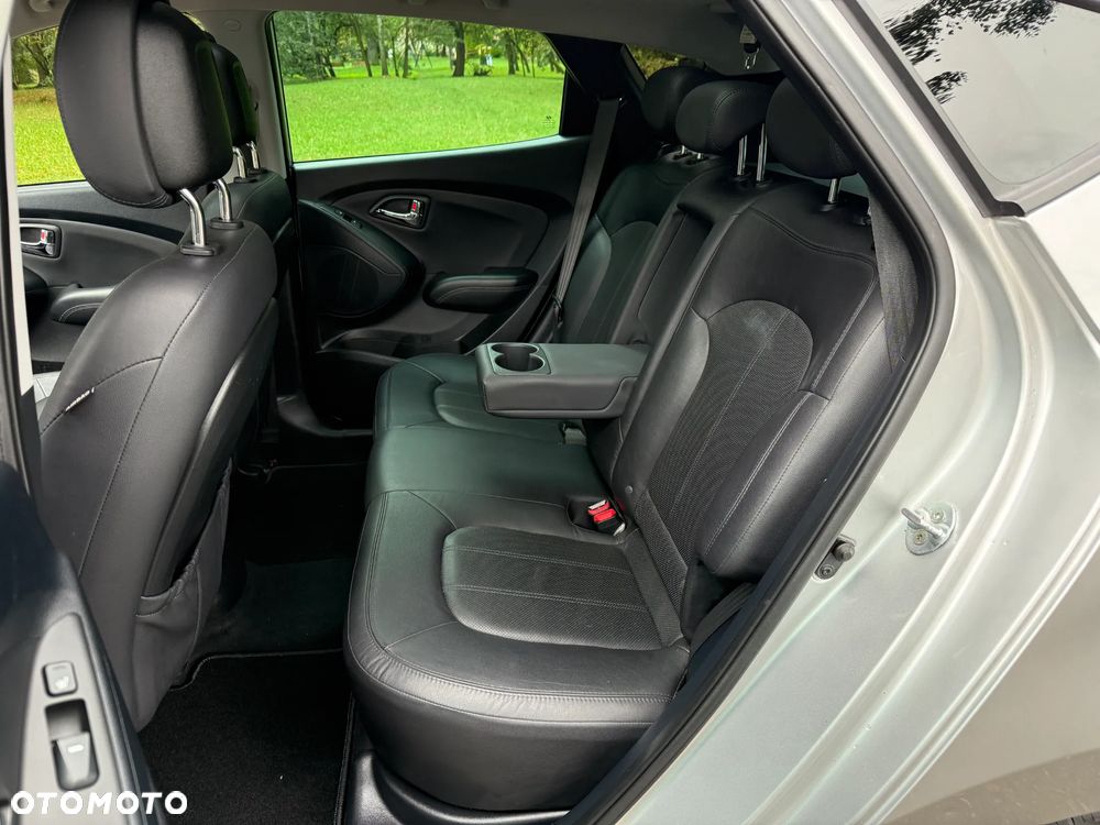 Hyundai ix35 2.0 CRDi 4WD Automatik Premium - 20