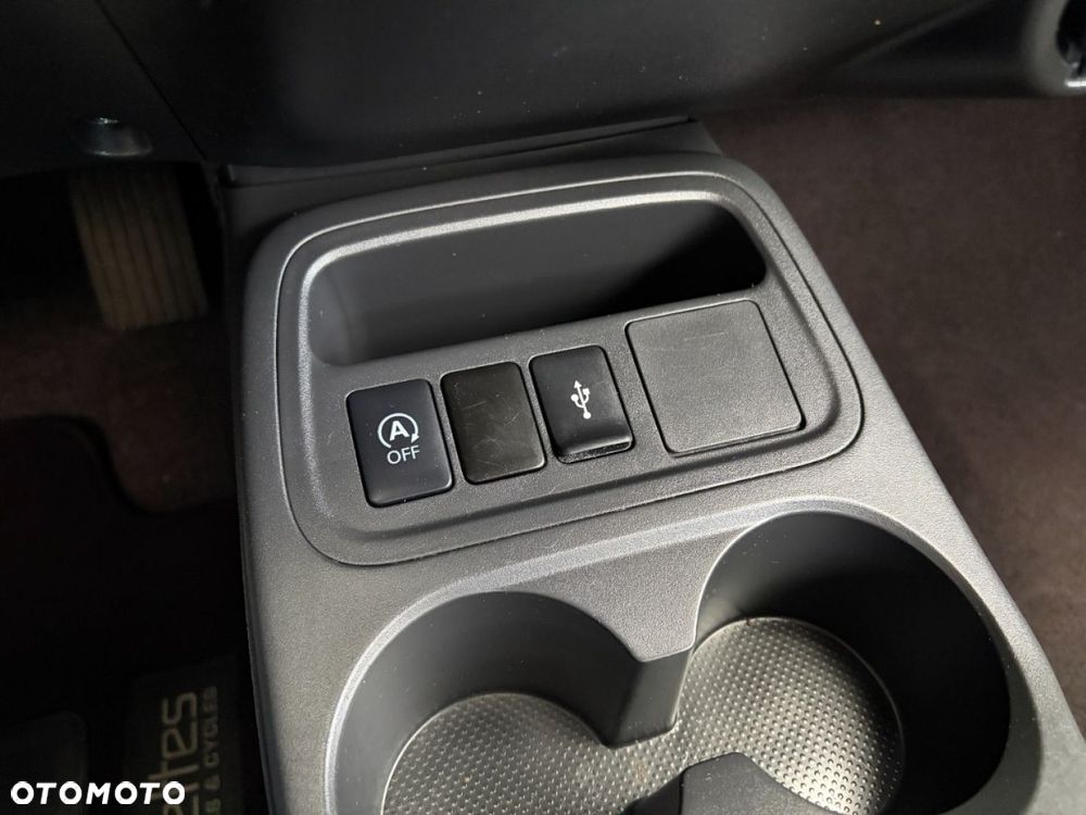 Mitsubishi Space Star 1.2 Intense SDA CVT - 13