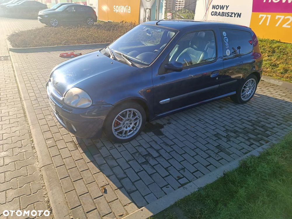 Renault Clio - 2