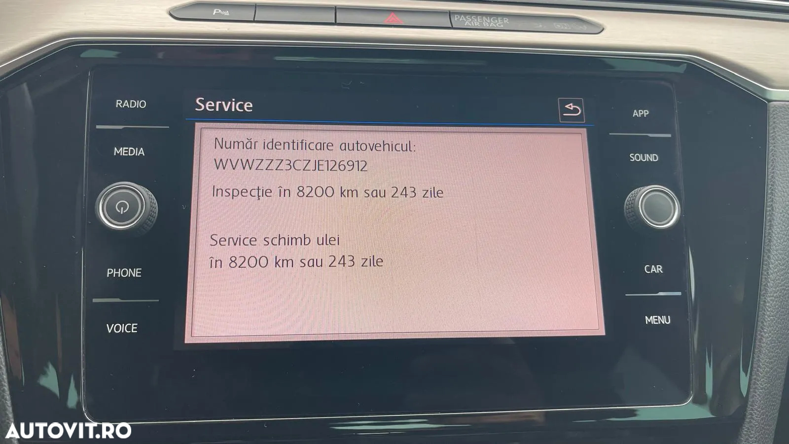 Volkswagen Passat GTE - 36