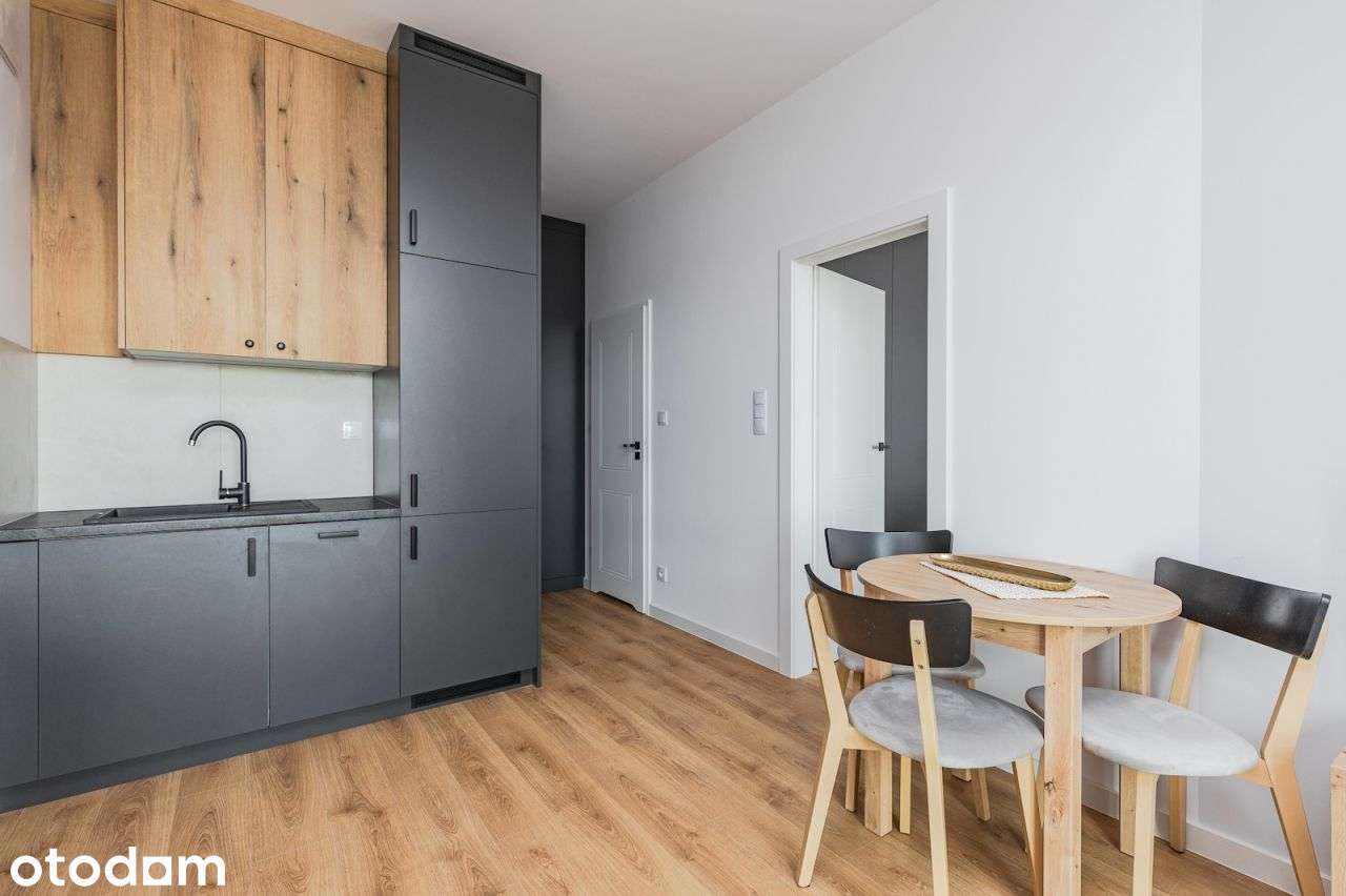 2 Pokoje 37 M2| Cowork| Metro