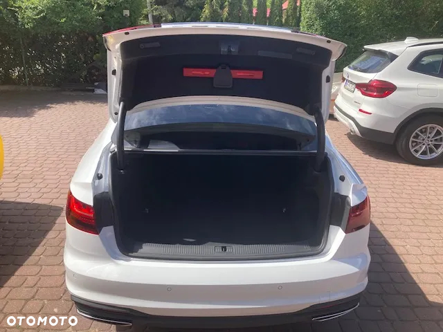 Audi A4 - 12