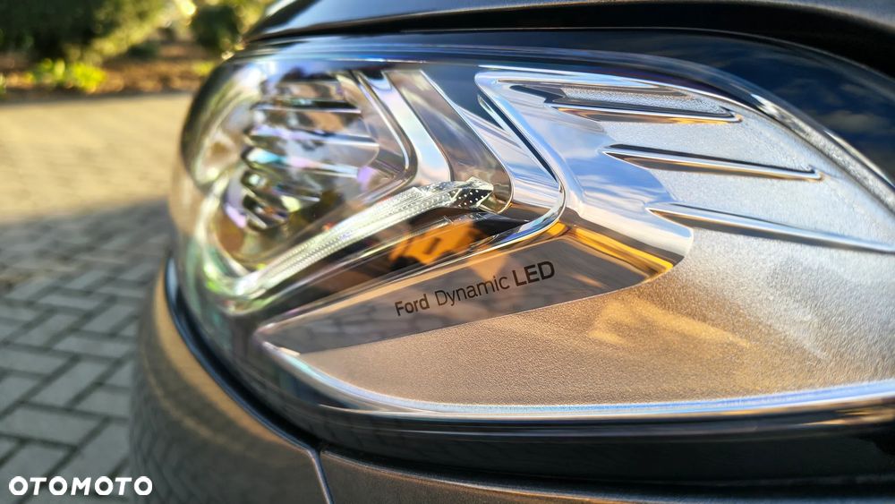 Ford Mondeo - 23