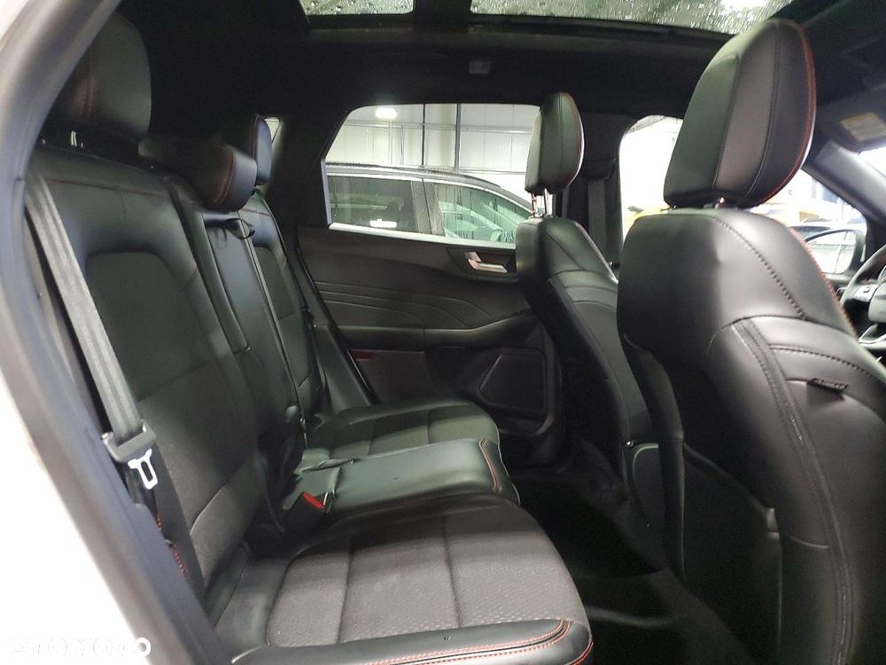 Ford Escape 2.0 EcoBoost AWD Titanium - 7